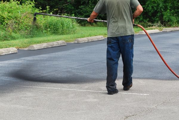 Lot Sealcoating in Springdale