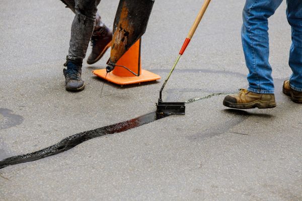 Parking Lot Crack Sealing in Springdale
