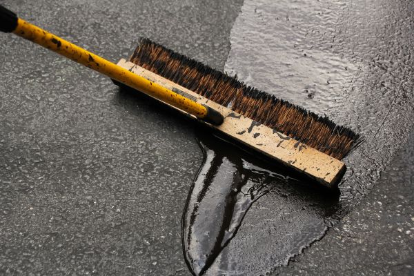 Asphalt Driveway Sealing in Springdale