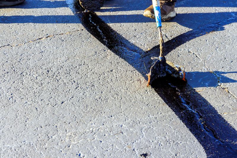 Asphalt Sealcoating